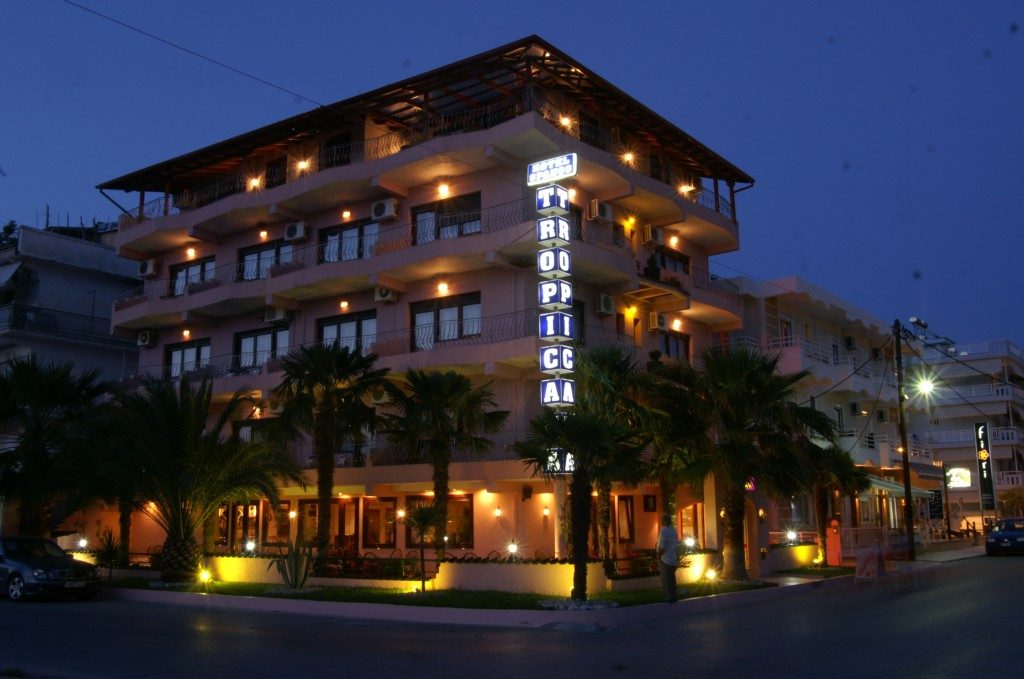 hotel-tropicana