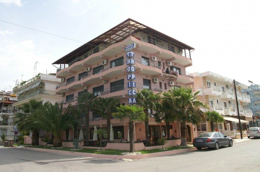 hotel-tropicana