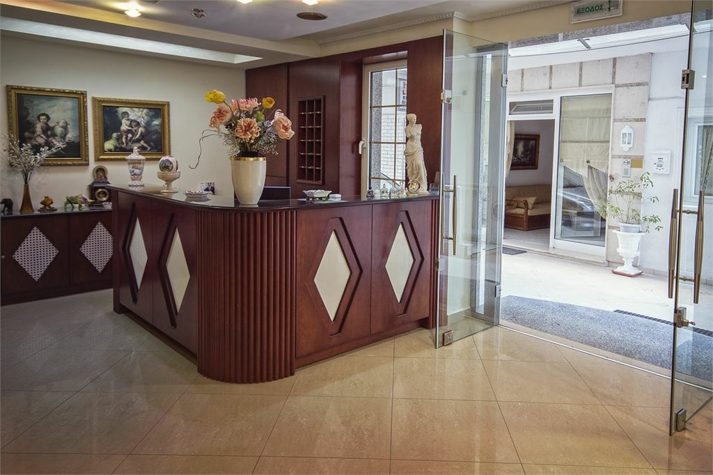 hotel-chronis