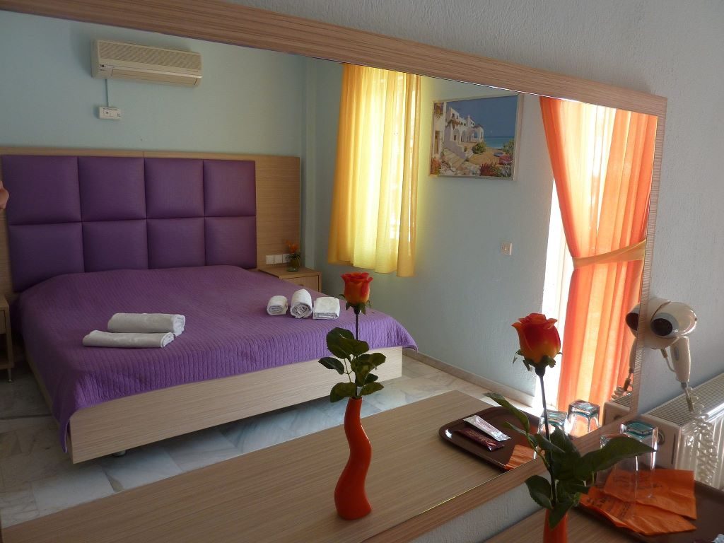 white-rose-hotel2